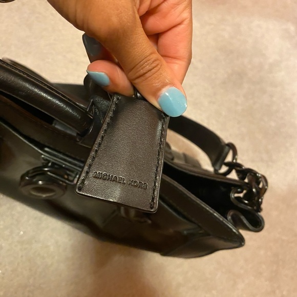 Michael Kors black purse - Picture 4 of 7